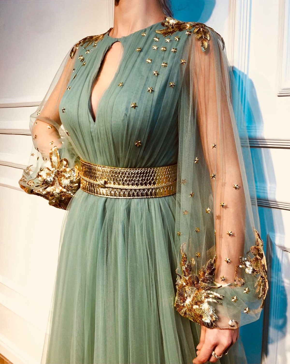 Full hand designs for dresses hot sale